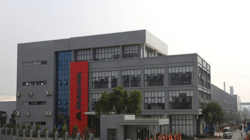 小标题：一、专用变速箱配件的重要性
